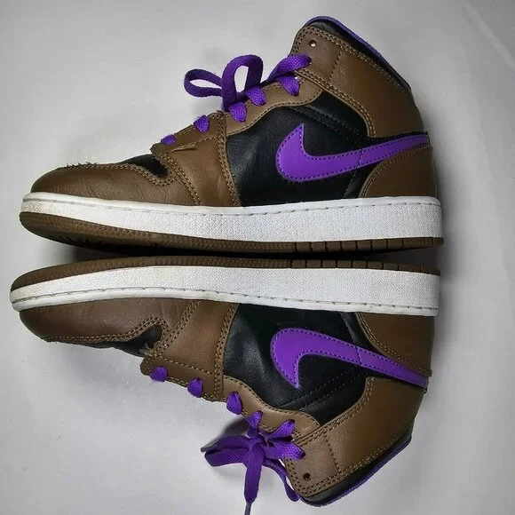 Nike Air Jordan 1 Mid GS Shoes Mocha Brown / Purple DQ8423-215 Size 5Y / 6.5W - Picture 3 of 10